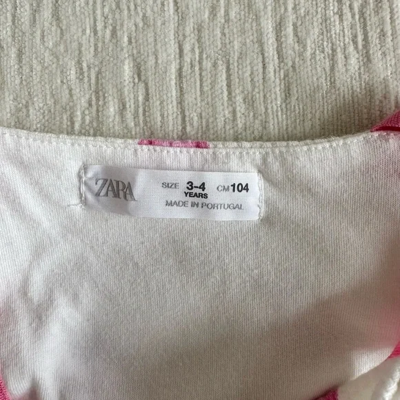 Zara Girls strawberries print sleeveless dress - Picture 6 of 7